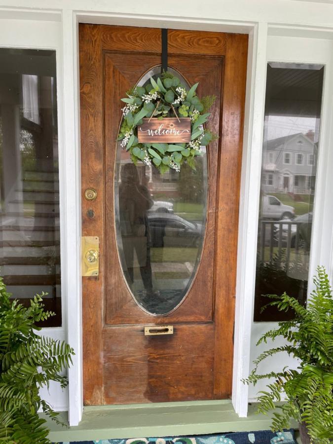 Key Lime Cottage Steps From Cape Charles Beach エクステリア 写真