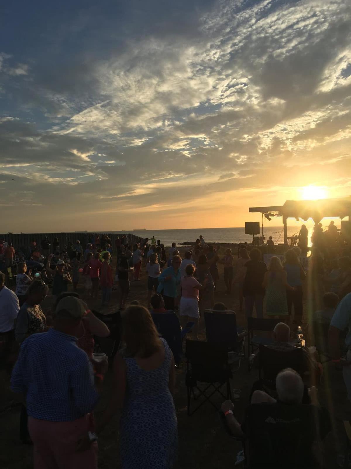 Key Lime Cottage Steps From Cape Charles Beach エクステリア 写真