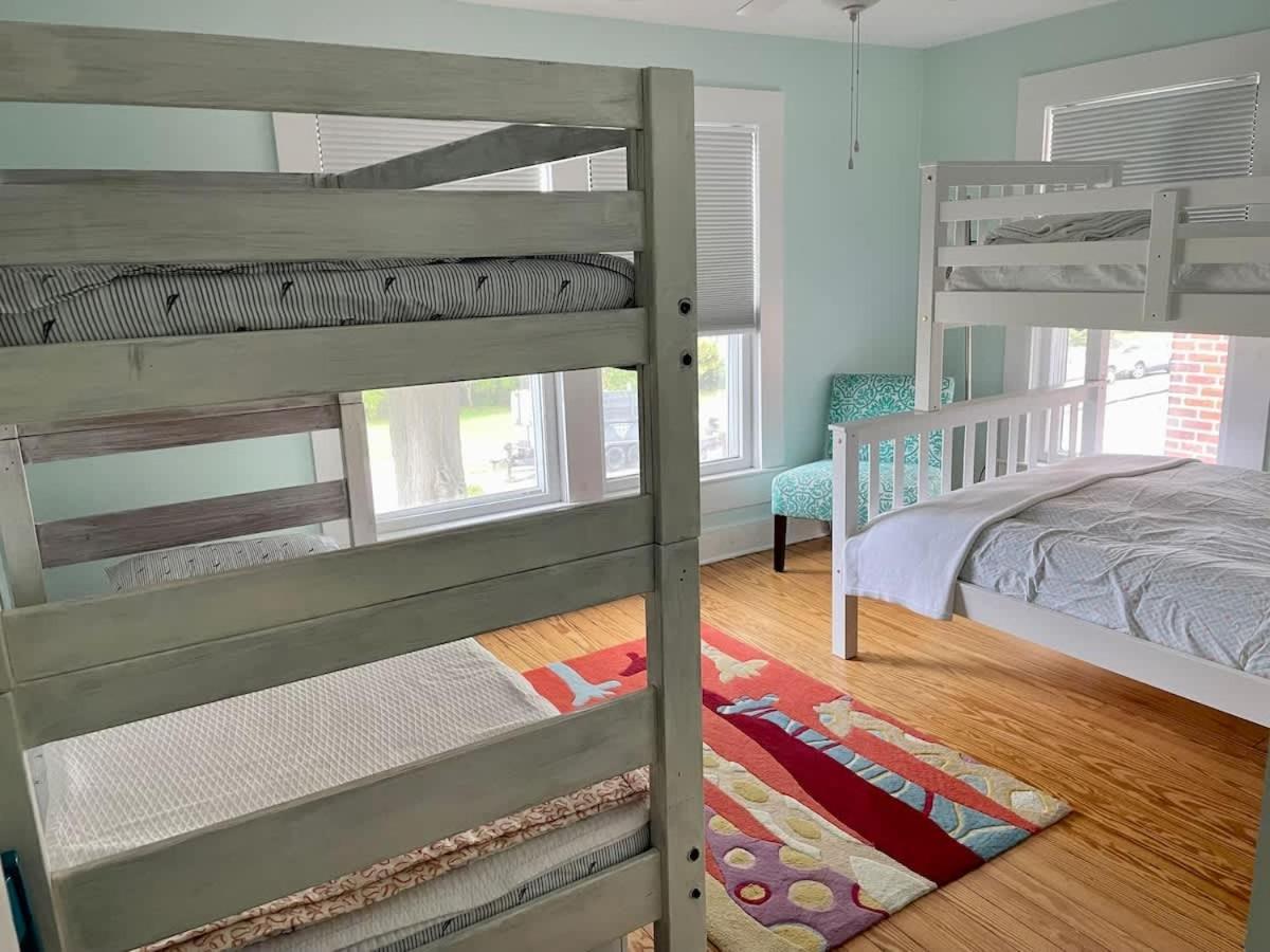 Key Lime Cottage Steps From Cape Charles Beach エクステリア 写真