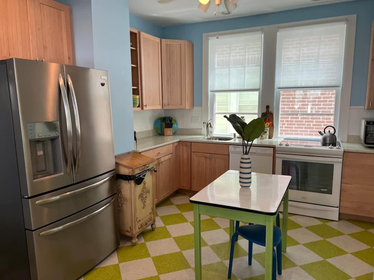 Key Lime Cottage Steps From Cape Charles Beach エクステリア 写真