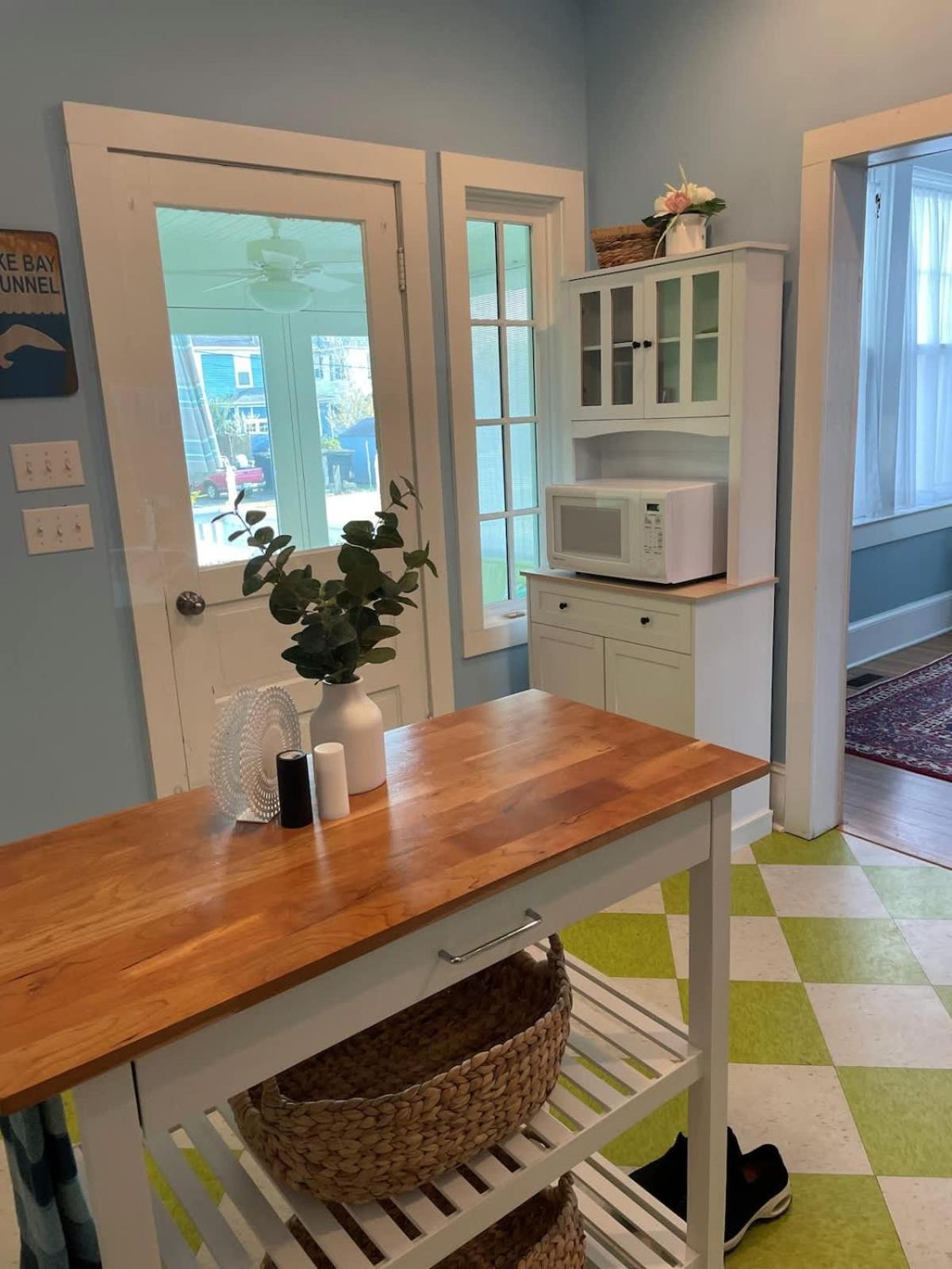 Key Lime Cottage Steps From Cape Charles Beach エクステリア 写真