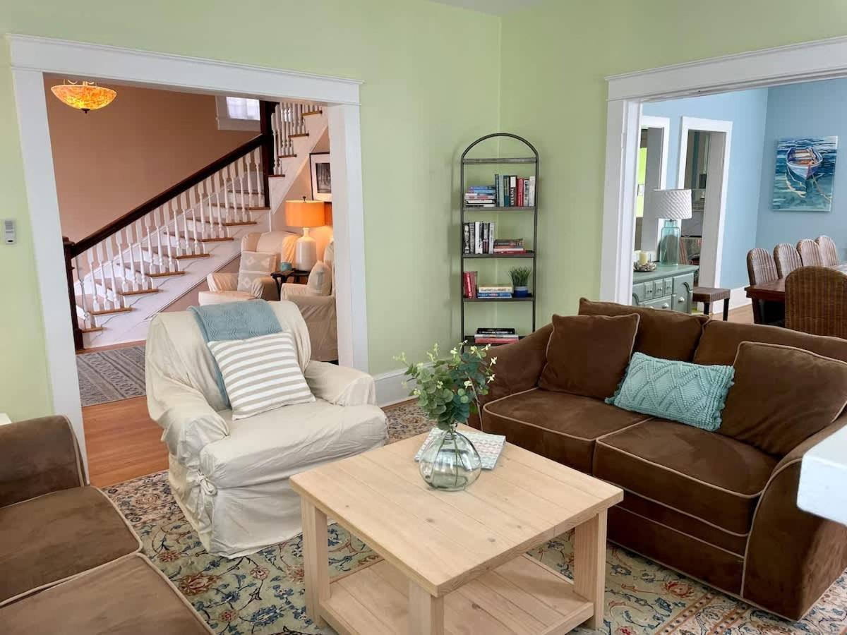 Key Lime Cottage Steps From Cape Charles Beach エクステリア 写真